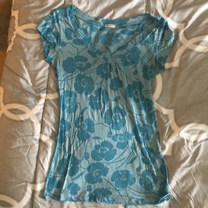 Sky blue floral T-shirt